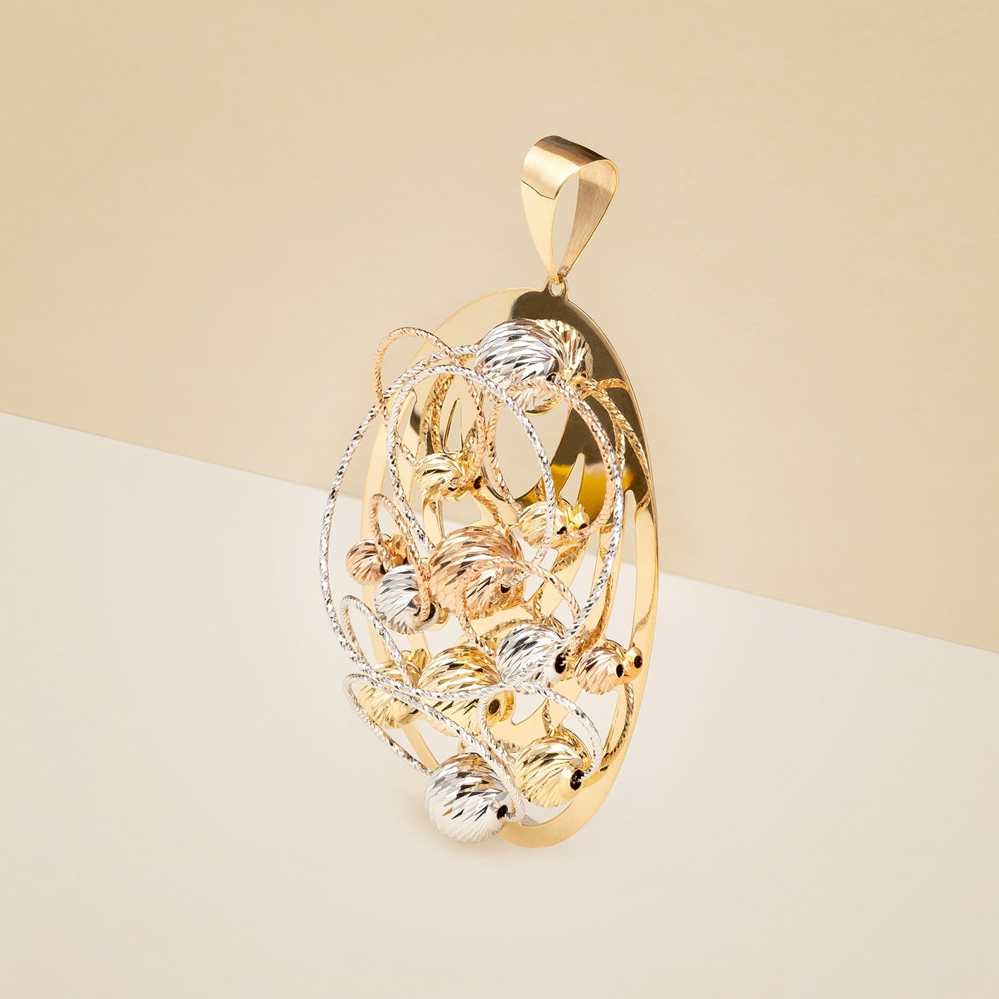 Pendente fantasy con palline e cerchi - Ciondolo