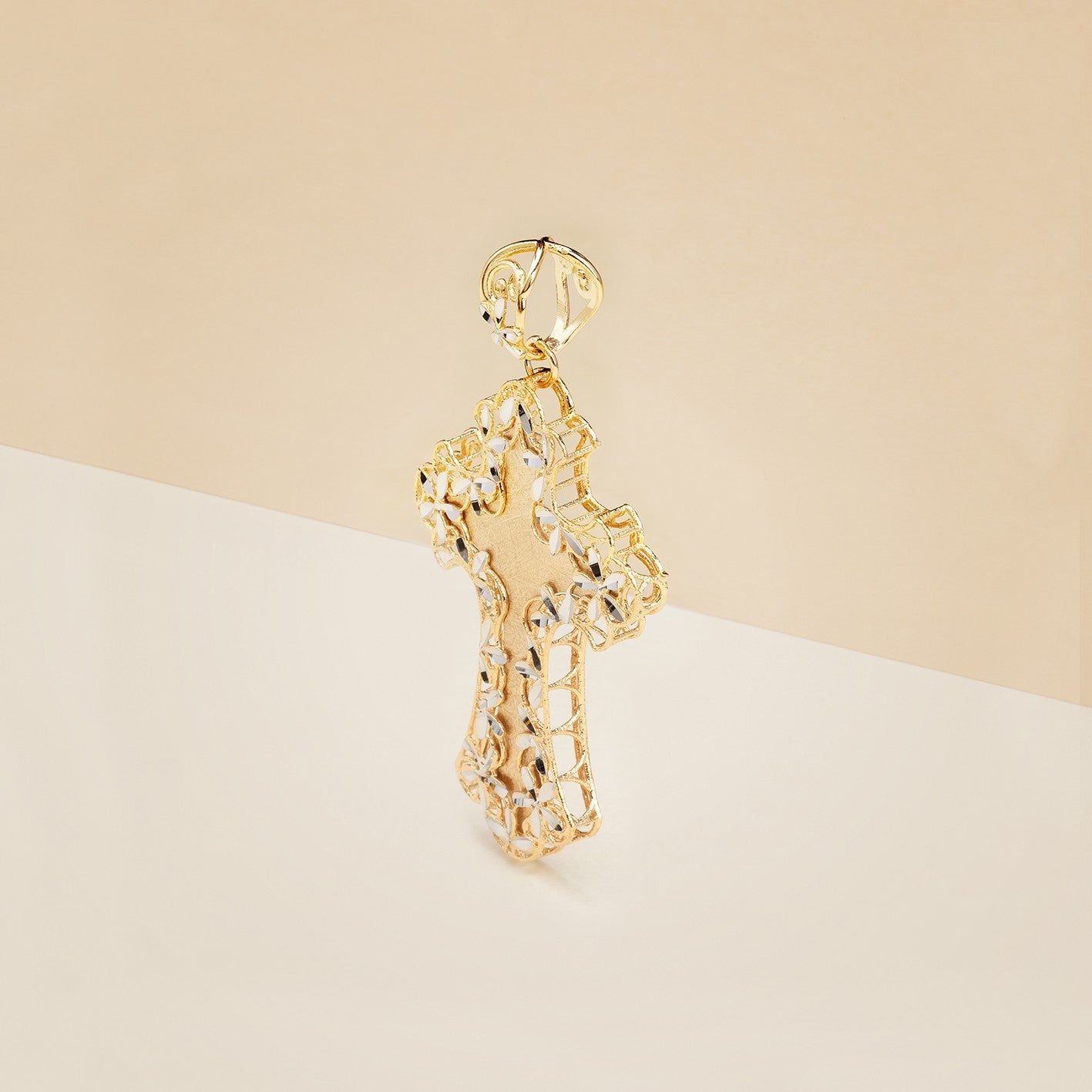 Pendente sacro cross