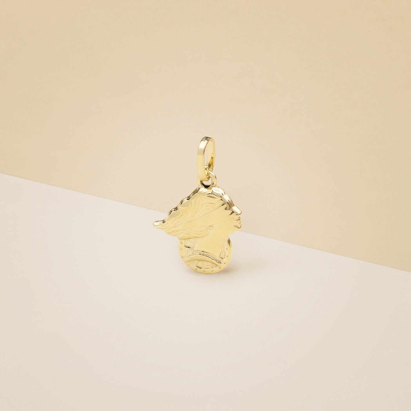 Pendente dea bendata