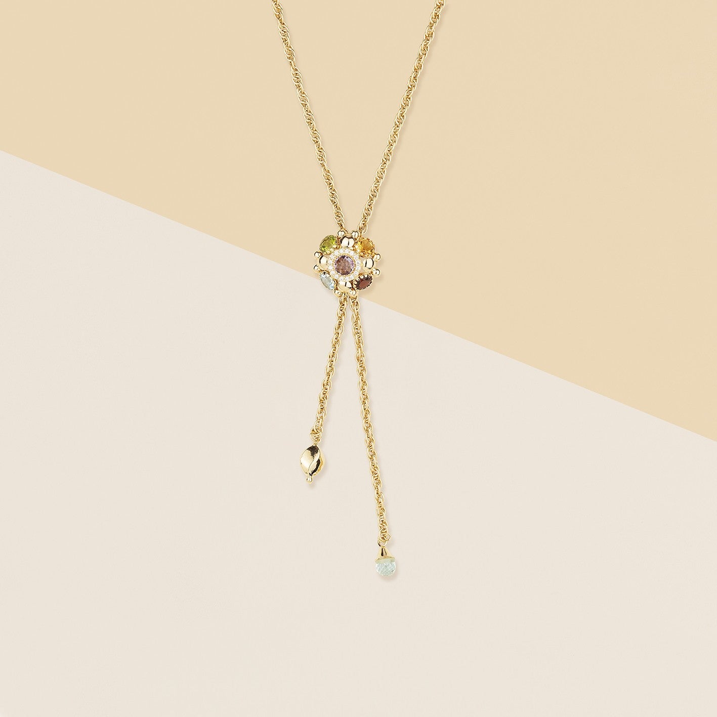 Collana a laccio con fiore e pietre