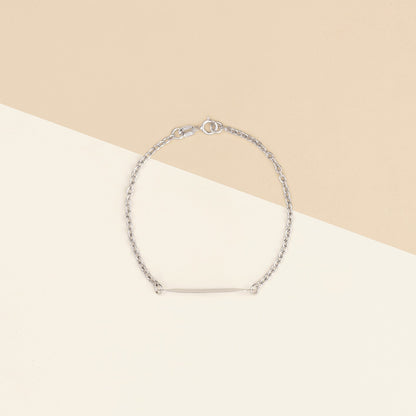 Bracciale baby con targa oro bianco 1.10