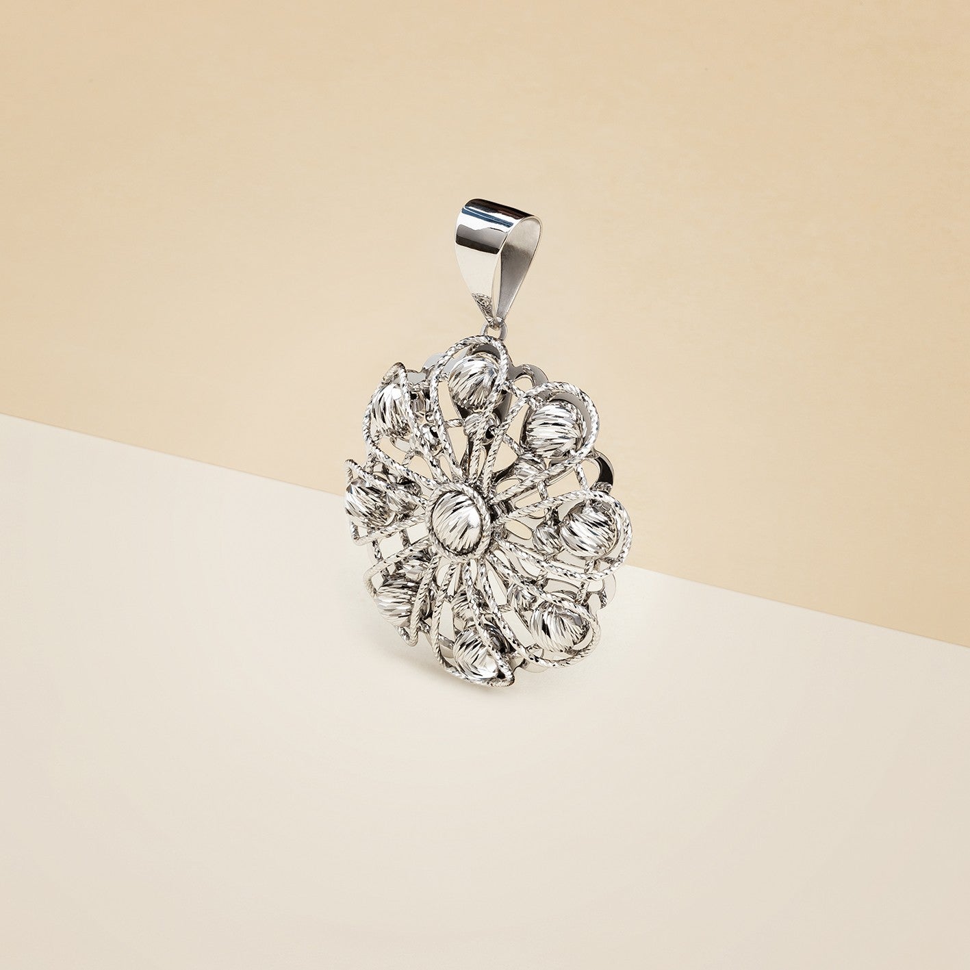 Pendente fiore fantasy con palline - Ciondolo