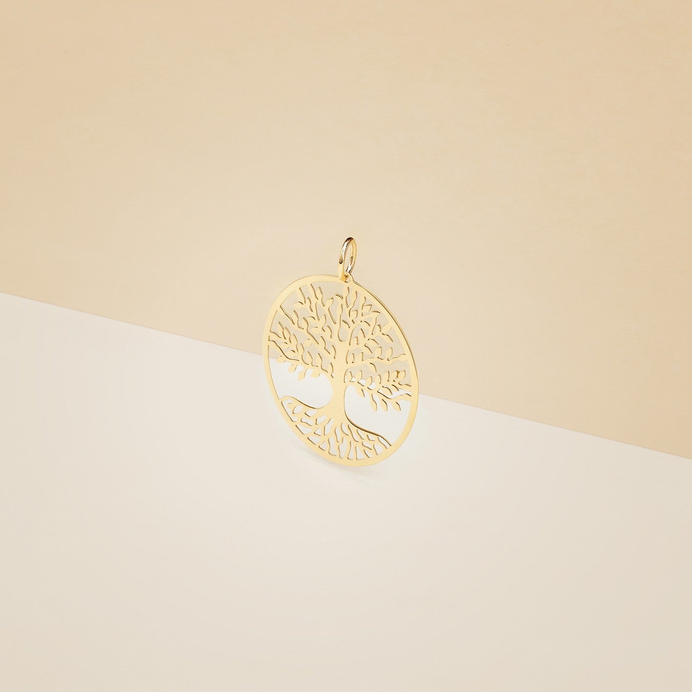 Pendente albero della via